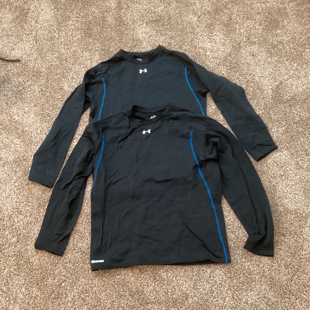 2 Under Armour base 2.0 tops men’s